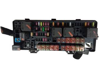 SKRZYNKA BEZPIECZNIKÓW 670030497 3.0 B 410KM Maserati Ghibli III