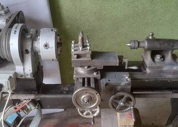 Tokarka do metalu z posuwem solidna ciężka