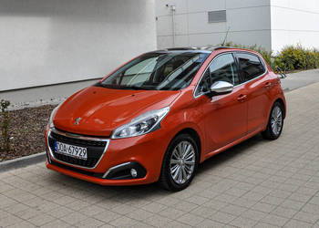 Peugeot 208 Salon PL Bezwypadkowy 2015 r. 126 tys.km.