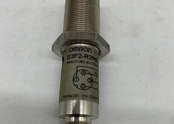Omron E3F2-R2RB4-M1-M Photoelectric switch /Used
