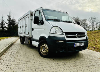 Komorówka do przewozu lodów, mrożonek, bogate wyposażenie, bezwypadkowy