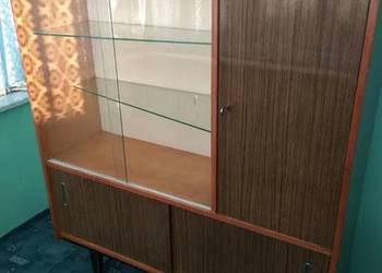 Biblioteczka regał komoda PRL połysk mebel na nóżkach