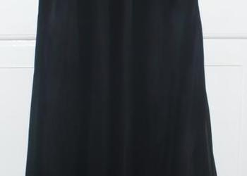 Czarna sukienka-klasyczna elegancja. NIE PRZEGAP!