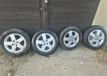 Komplet opon letnich z felgami 185/65 R15