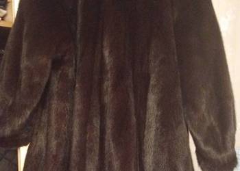 Futro z norek czarne