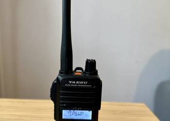 Radiotelefon Yaesu FT-4XE