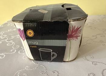 Zestaw 4 kubków ceramicznych Tesco 300 ml Vintage kwiatowy komplet