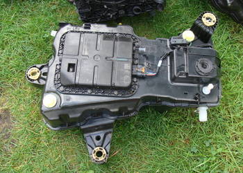 TOYOTA PROACE BERLINGO PARTNER ZBIORNIK ADBLUE 9832421480 TOYOTA PROACE BERLINGO PARTNER ZBIORNIK ADBLUE 9832421480