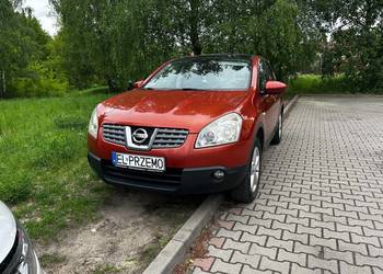 Nissan Qashqai 2.0 LPG bezwypadkowy oryginalny lakier szyby ładny