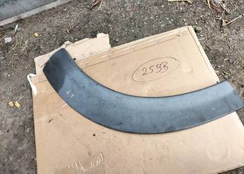 LAND ROVER FREELANDER  DFK10051 LISTWA BŁOTNIKA LEWY TYŁ