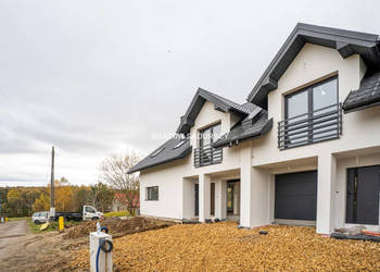 Oferta sprzedaży domu bliźniaka Koźmice Wielkie 160m