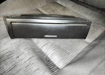 Schowek konsoli centralnej BMW E46  Ładny stan