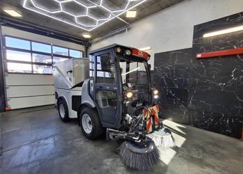 HAKO Citymaster 1600 Zamiatarka Chodnikowa Euro6 PM2.5 Napęd 4x4 Rok: 2019
