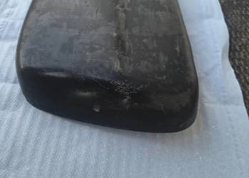 Prawy plastikowy boczek WSK 125 , 175