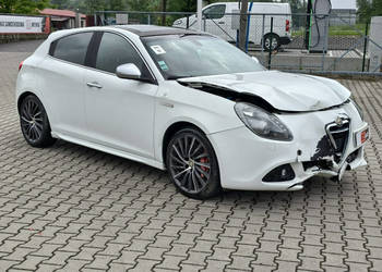 Alfa Romeo Giulietta quadrifoglio*1,7 turbo 235ps* skóra* nawi* szyber**IC…
