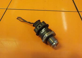 TRAFIC VIVARO PRIMASTAR 2.0 DCI 12r 114KM M9R786 czujnik paliwa 0L81006187