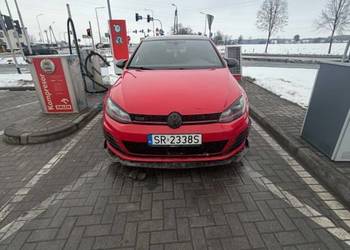 Volkswagen Golf VII GTI
