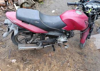 Sprzedam motor zarejestrowany i ubezpieczony