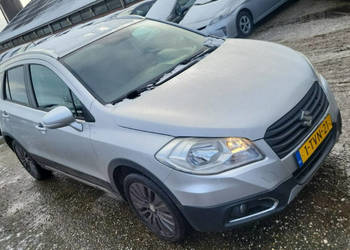 Suzuki SX4 S-Cross 1.6 benzyna 120 KM Podgrzewane fotele Hak