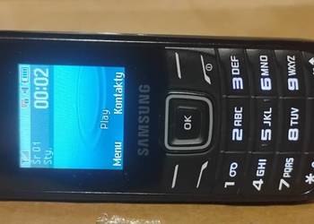 SAMSUNG GT-E1200 R bez simlocka + ładowarka