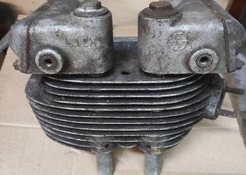 Junak m10 glowica dekle silnika