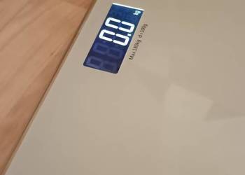 Waga łazienkowa  biała szkło