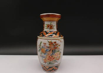 CHINY - mały ręcznie malowany wazon ceramiczny