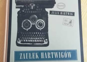 Zaułek Hartwigów. Julia Hartwig