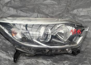 RENAULT CAPTUR 13- LAMPA PRAWY PRZÓD REFLEKTOR