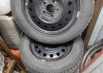 Opony Zimowe Nokian WR d4 205 60 R16 z felgami