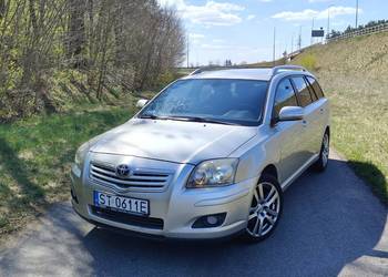 Toyota Avensis 2.0d 2007r polift