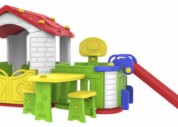 Domek ogrodowy dla dzieci ze zjeżdżalnią i koszykówką