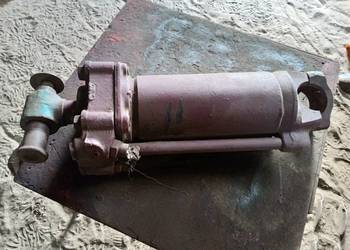 kirowiec t150k htz kiroviec t 150 k zawiesie siłownik T150K