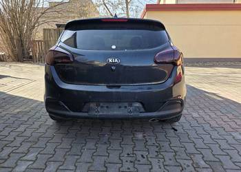 Kia Ceed KIA CEED 1,6crdi 2013r uszkodzony