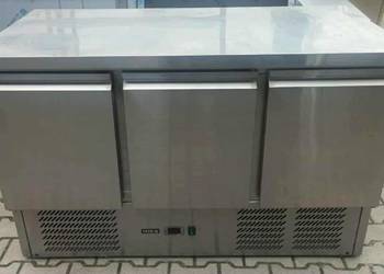 Stół Chłodniczy 3 Drzwi 136/70/85 cm S 1217.O