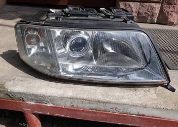 Opel Zafira A lampa prawa przód