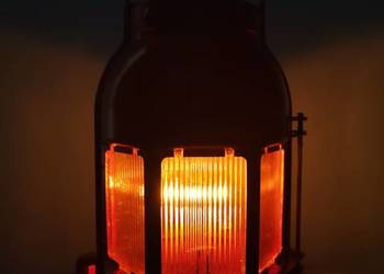 Kolejowa lampa