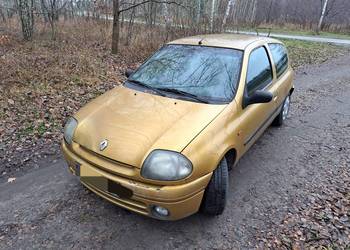 Sprzedam Renault Clio II 1.4 benzyna 2000r