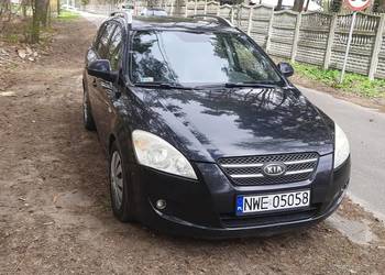 KIA CEED 2.0 CRDI Kombi 2007 Uszkodzony silnik