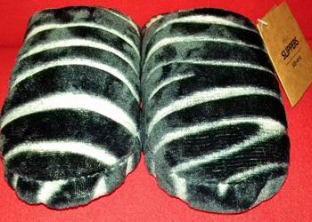 Modne, miękkie kapcie, tiger print 41