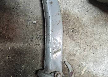 Lejek metalowy do kanistra