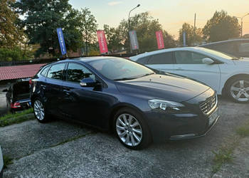 Volvo V40 zadbany, serwisowany, doinwestowany II (2012-)