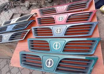 Polonez Caro Plus  Atu Kombi Truck grill atrapa