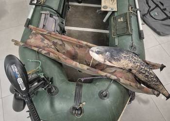 Ponton Kolibri KM330D z kilem + silnik elektryczny 55lbs + komplet