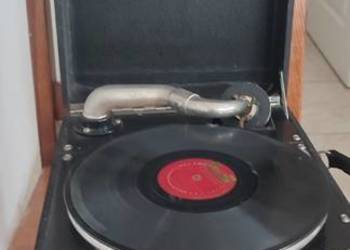 Patefon miusik polyphon