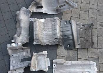 Mercedes E Klasa W213 osłona termiczna spodu aluminium dół