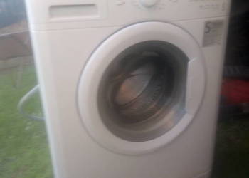 Pralka whirlpool