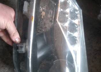 reflektor lewy przedni toyotayaris2012