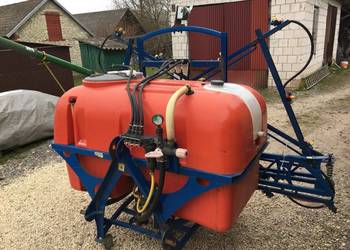 Opryskiwacz 800 litrowy 2016