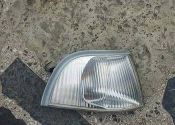 Kierunkowskaz prawy przedni przód hella Volvo s40 v40 96-99 pod lampę h4